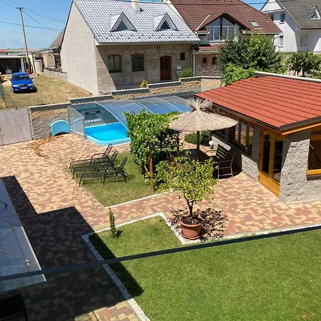 Vendégház Pod Vinarskym Kopcem